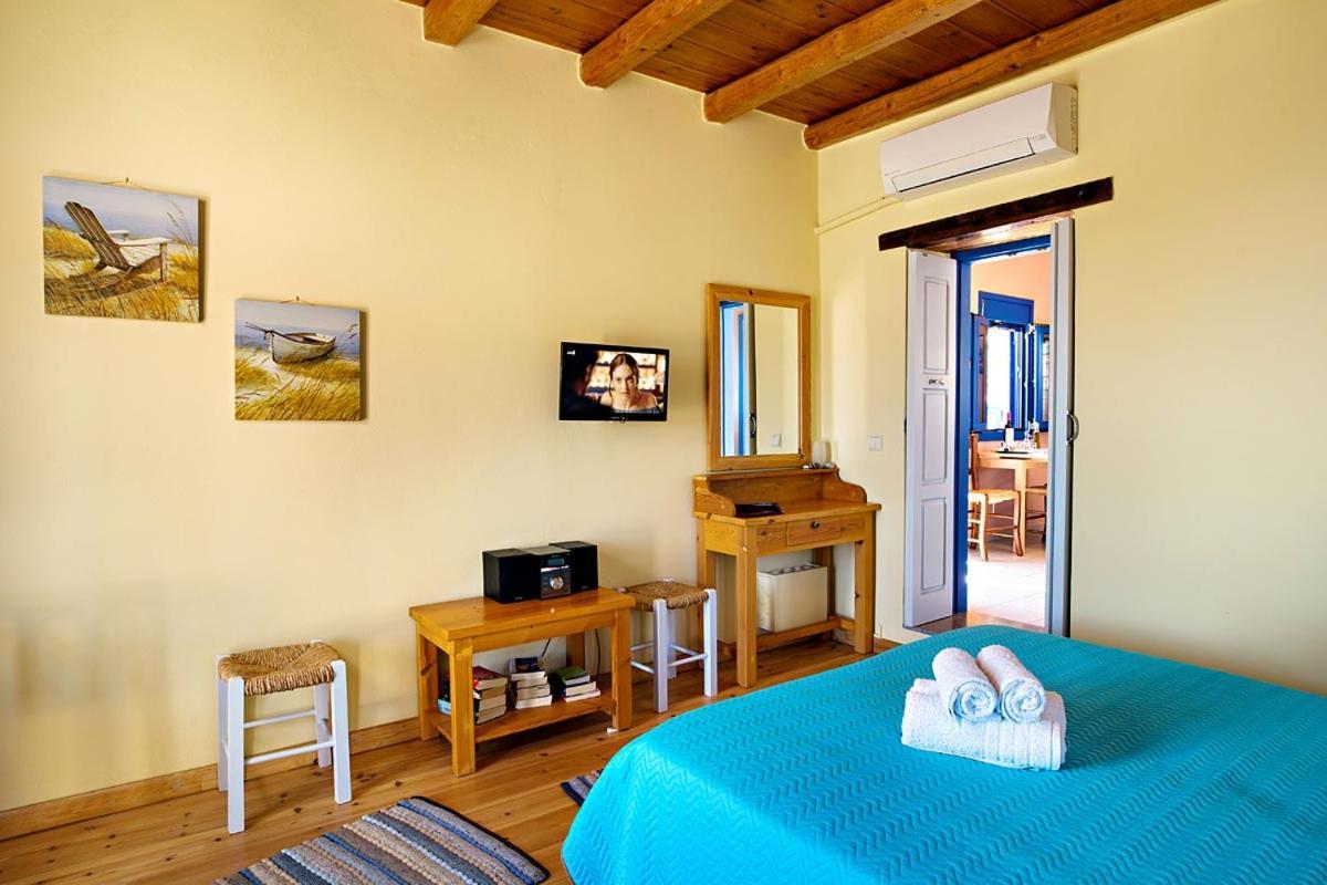 Mirthios-Hill Apartments Plakiász Kültér fotó
